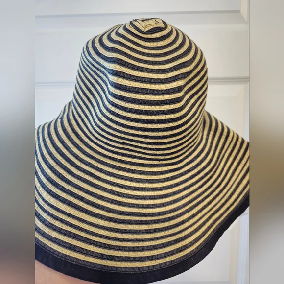 Ann Taylor Sriped Wide Brim Sun Hat - Picture 4 of 7